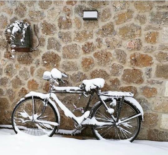 Moto-Bike Καρακωσταντης